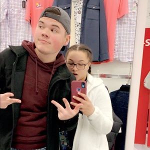 Meet your Posher, Minda